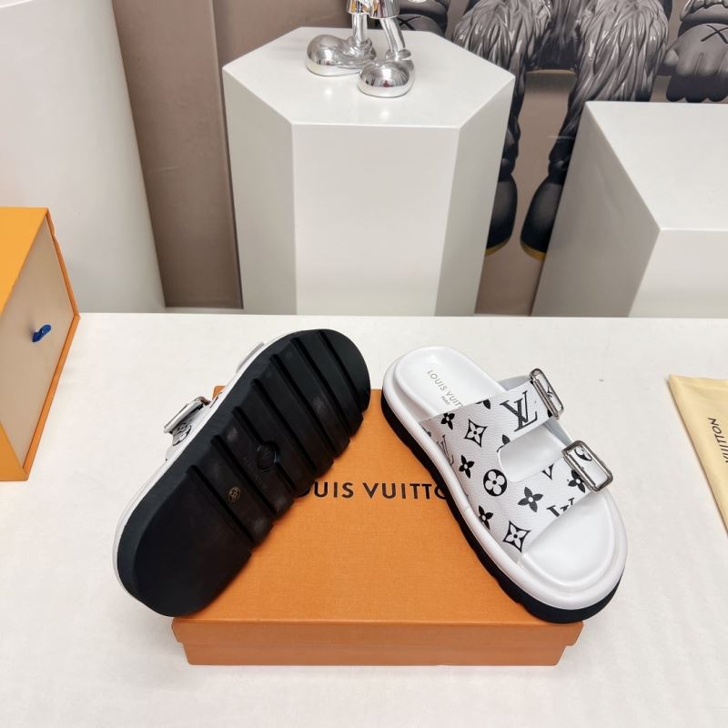 Louis Vuitton Slippers